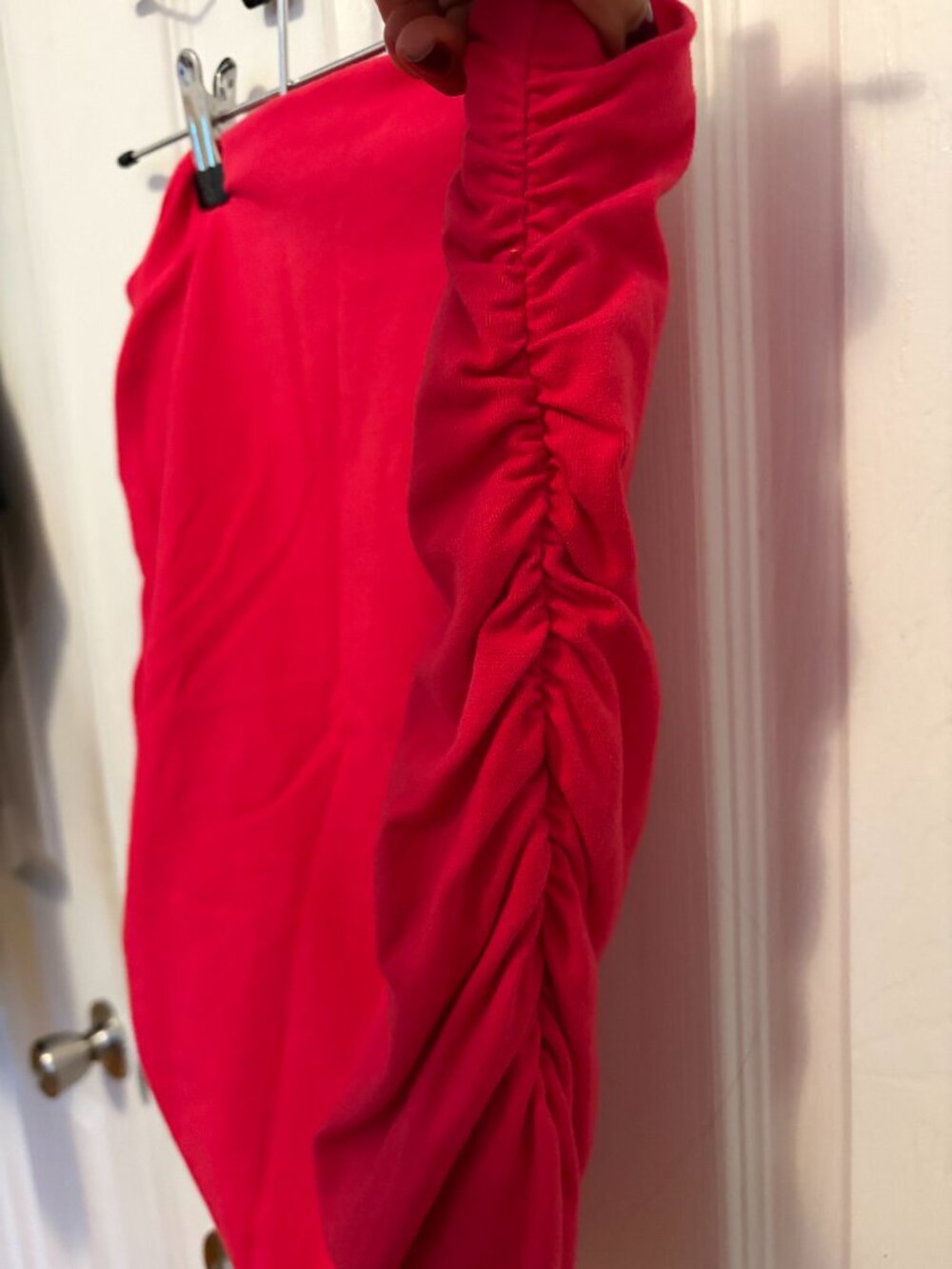 Reformation Ruched Mini Skirt - Picture 4 of 6